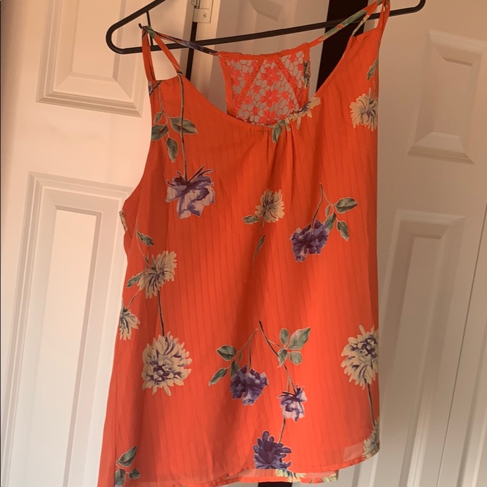 Sees are Blue floral tank with lace